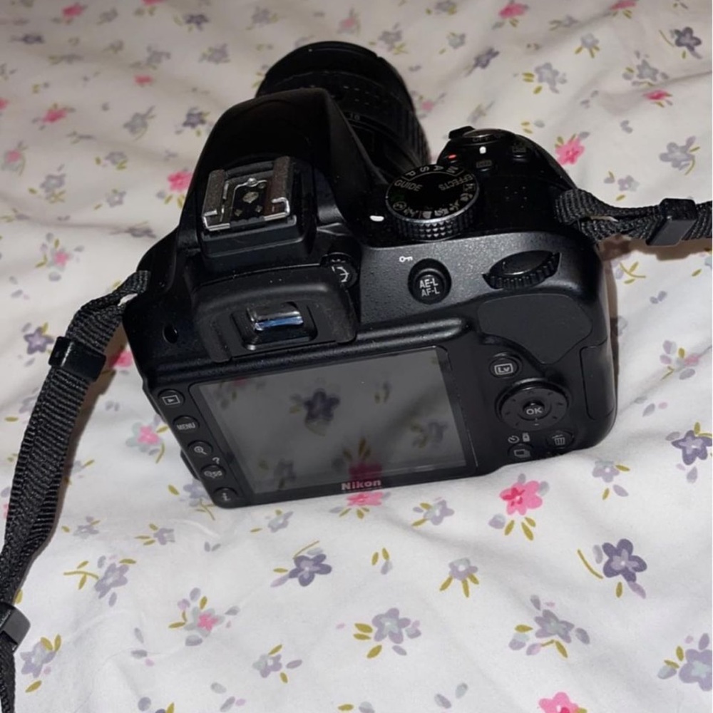 NIKON D3300
